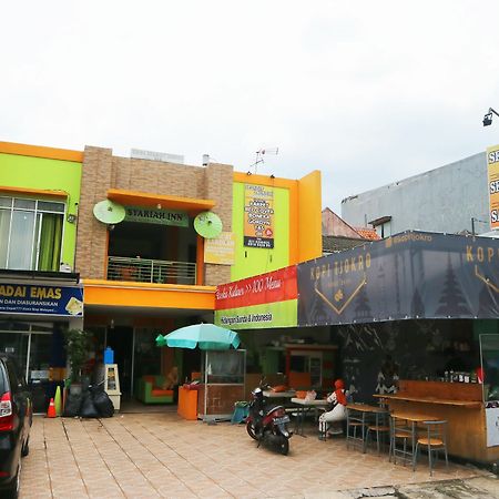 Seungit Syariah Inn Tebet Mitra Reddoorz Джакарта Екстер'єр фото