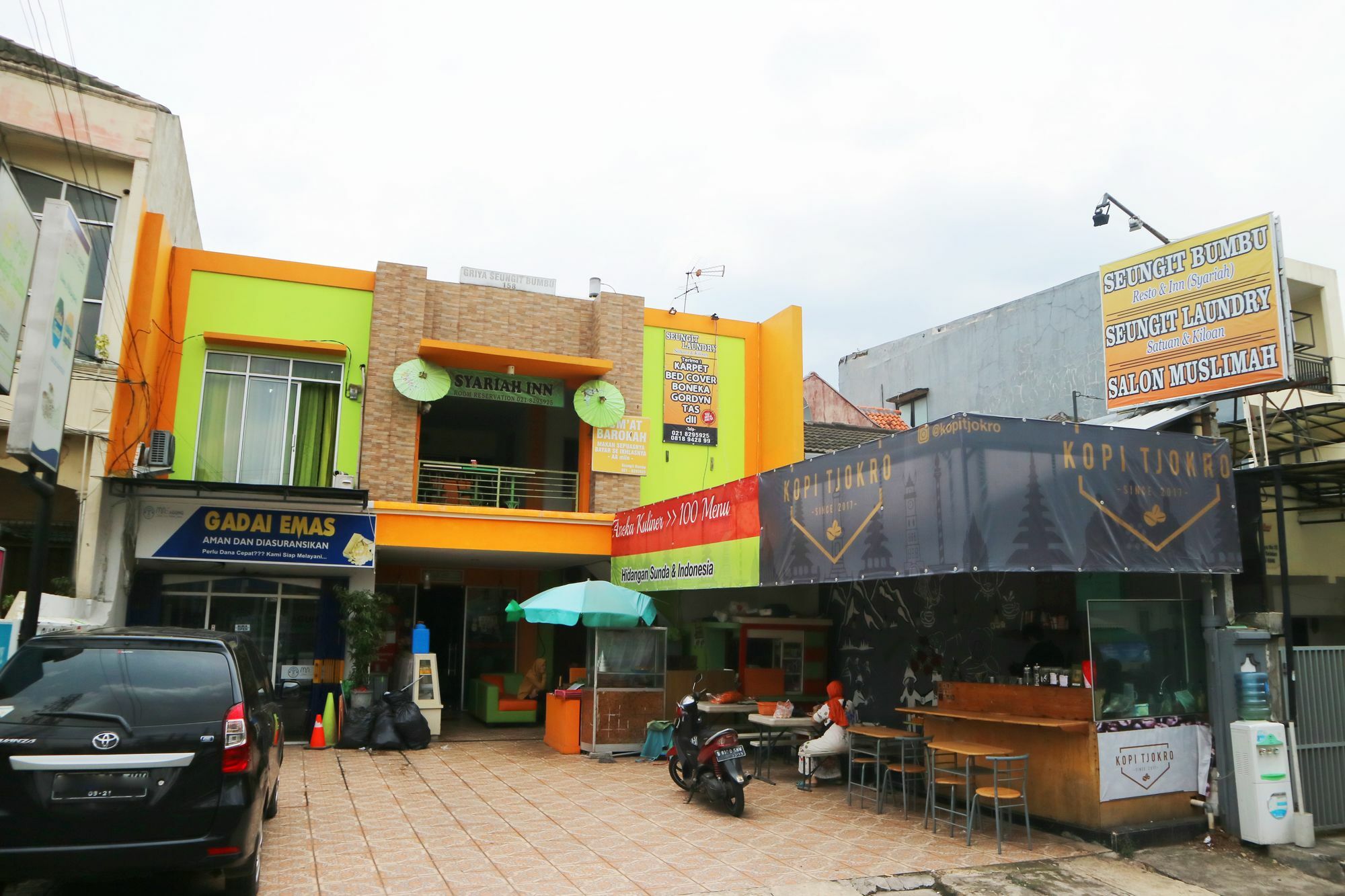 Seungit Syariah Inn Tebet Mitra Reddoorz Джакарта Екстер'єр фото